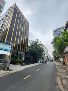 Bán nhà MT Nguyễn Văn Thủ, P.ĐaKao Q1