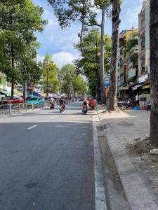 12 - 14 Tạ Uyên, Phường 12, Quận 5, TP.HCM