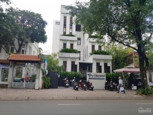 Cho thuê Nguyên Căn Mặt tiền 34-34a Võ Văn Tần,p6, q3.