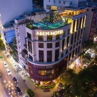 (Sài Gòn)-Hàng loạt khách sạn rao bán Tại Quận 1 và quận 3